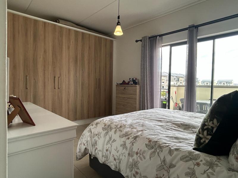 1 Bedroom Property for Sale in Sandown Western Cape